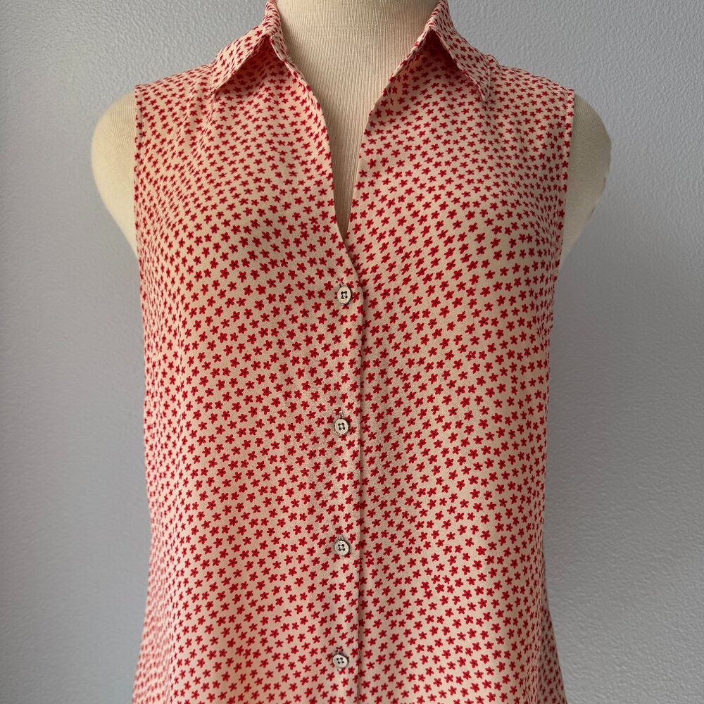 CAbi Blossum Blouse #3982 Sleeveless Floral Red Daisy-XL